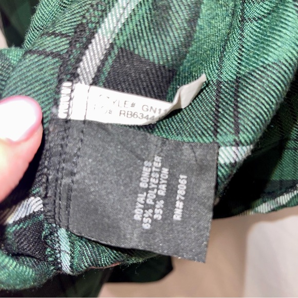 Royal Bones Green and Black Plaid Mini Jumper Skirt Zip Up Size Small - Picture 9 of 13